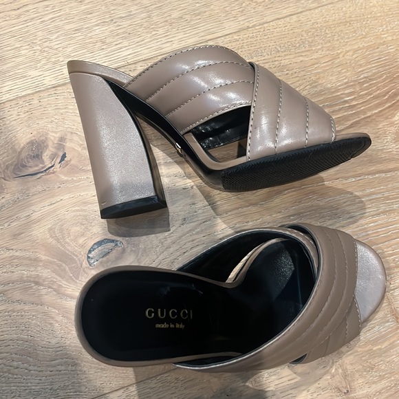 Gucci Mule - Picture 2 of 4